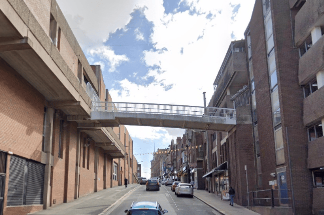 Footbridge over North Road, Exeter