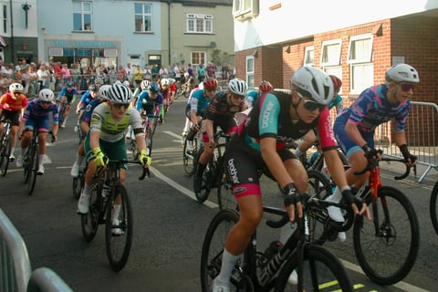 Elite cycling returns to Dawlish 