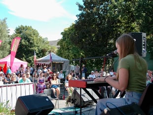 Live music returns to Dawlish Celebrates Carnival 