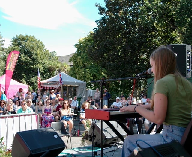 Live music returns to Dawlish Celebrates Carnival 