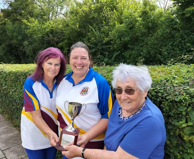 Bowlers battling for the Queen Elizabeth trophy 