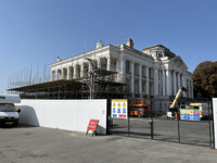 Scaffolding covers precious Oldway Mansion