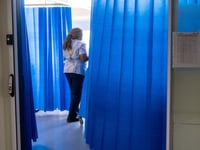 Fewer elective operations cancelled at the last minute by the Torbay and South Devon Trust last year, as number reached record high in England