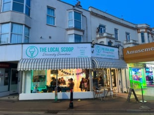 Dawlish dessert shop launches jukebox fund-raiser