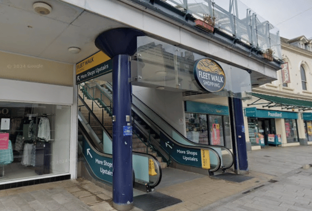 Shoppers ‘let down’ by broken lifts and escalators