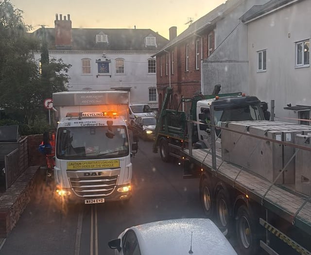 Starcross traffic chaos amid A379 closure