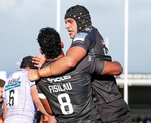 Slade masterclass helps Chiefs cruise to another victory