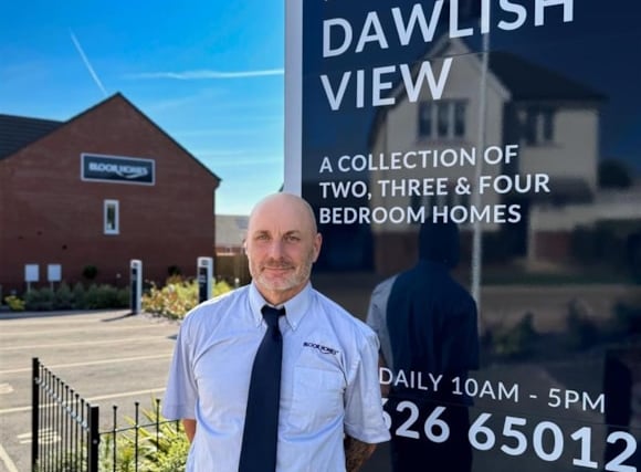Dawlish manager wins industry awards
