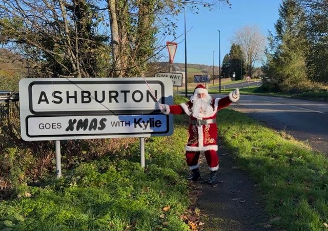 WATCH: Ashburton dances to Kylie Minogue's Christmas hit