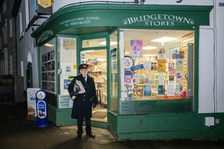 Newly released images by royal photographer Jack Boskett document a little-known but deeply symbolic moment in royal rail travel: the delivery of the Monarch’s morning newspapers to the Royal Train