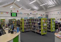 Councillors opposed reduction in library hours