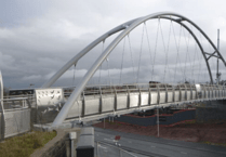 In Pictures: South Brent-based sculptor brings new Exeter bridge to life