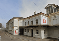 Dawlish train station to undergo vintage makeover?