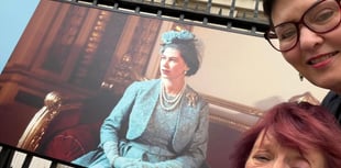 Former Royal dressmaker visits palace