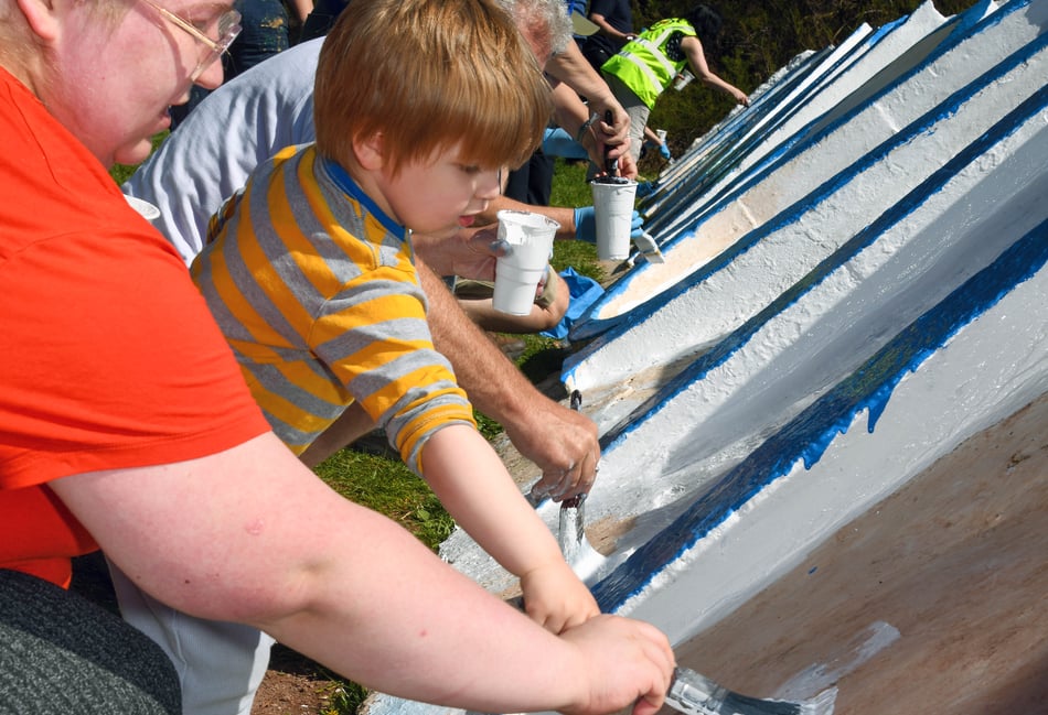 Teignmouth's iconic letters repainted
