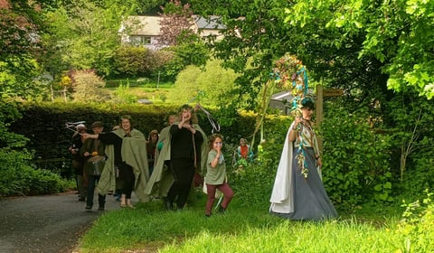 Gudula's Gathering celebrates May Day