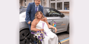 Couple celebrate wedding day at Rowcroft Hospice
