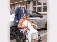 Couple celebrate wedding day at Rowcroft Hospice
