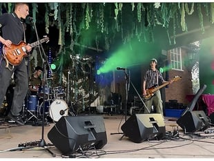 Teignmouth student punk band take Seafest by storm