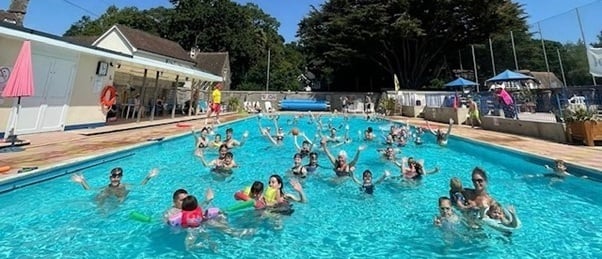 Bovey Tracey swimming pool. Photo TDC