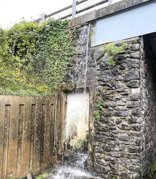 Work on the viaducts will alleviate a number of issues, including water leaking through the bridge joints and into the abutment chamber of the Mardle structure. Photo National Highways
